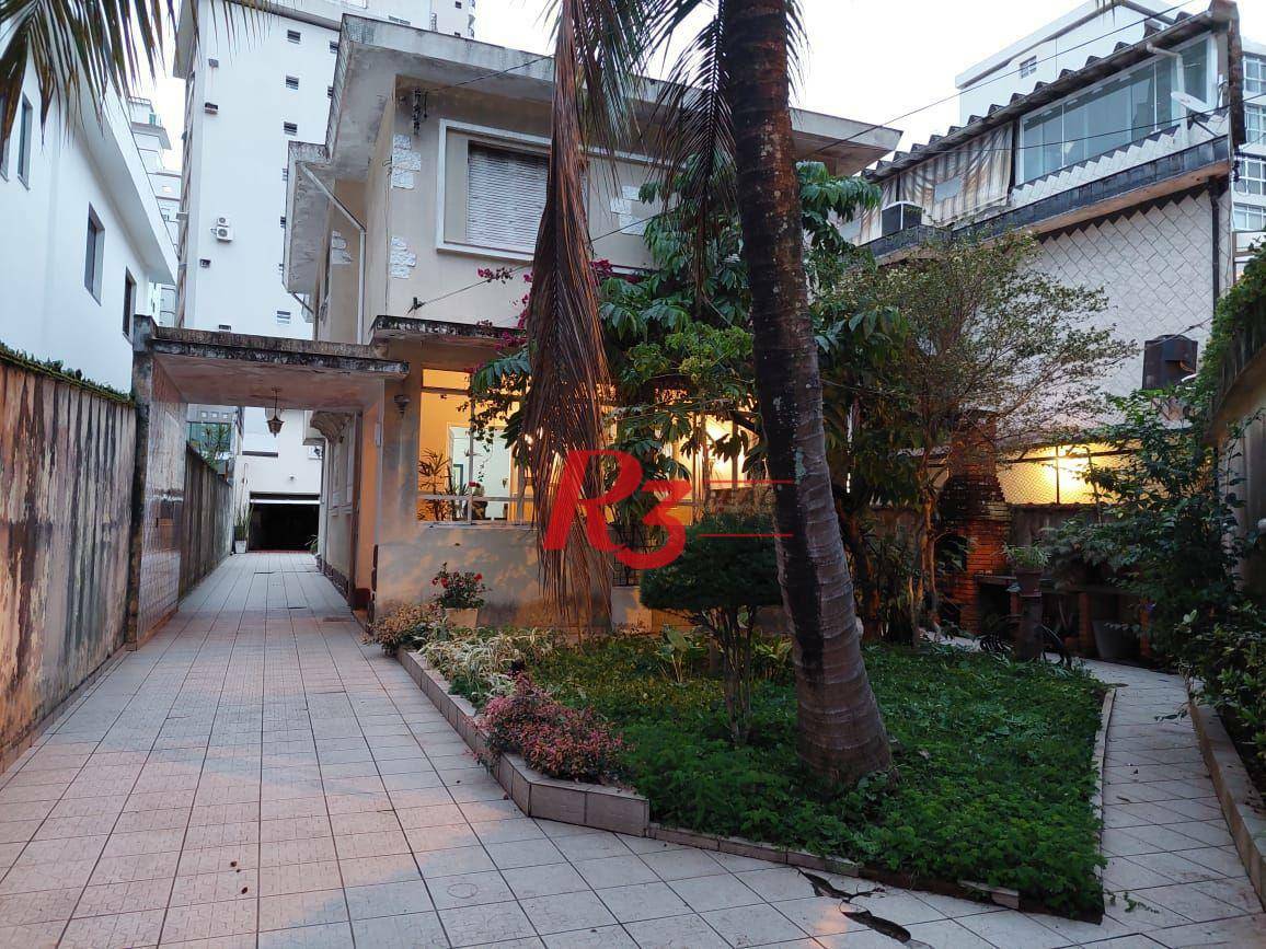Sobrado para alugar com 5 quartos, 332m² - Foto 1