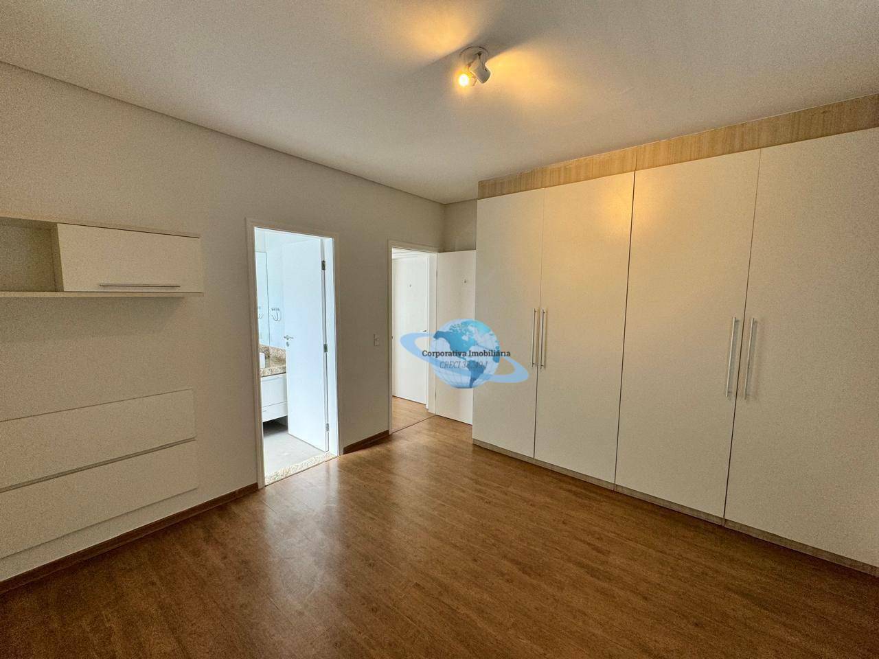 Casa de Condomínio para alugar com 3 quartos, 315m² - Foto 17