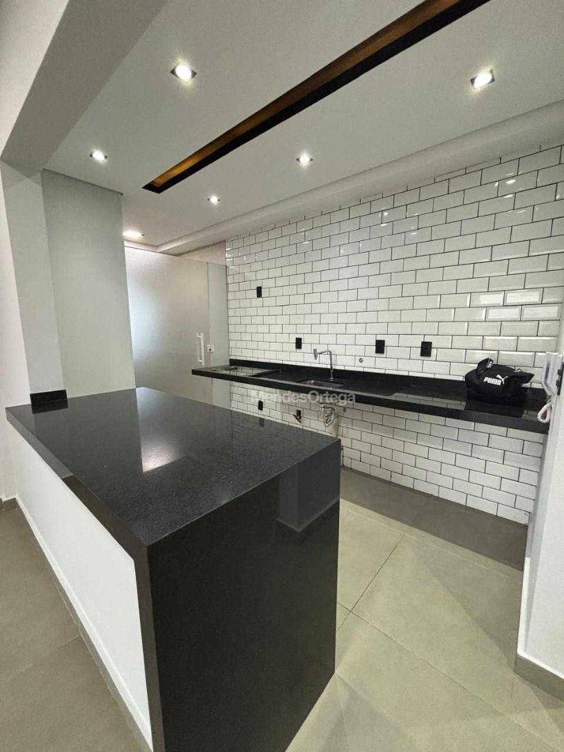 Apartamento à venda com 2 quartos, 71m² - Foto 16