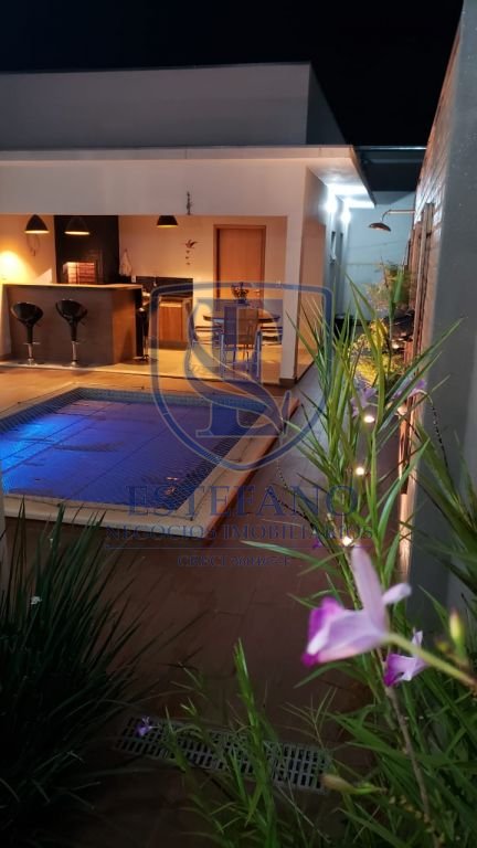 Casa à venda e aluguel com 3 quartos, 384m² - Foto 7