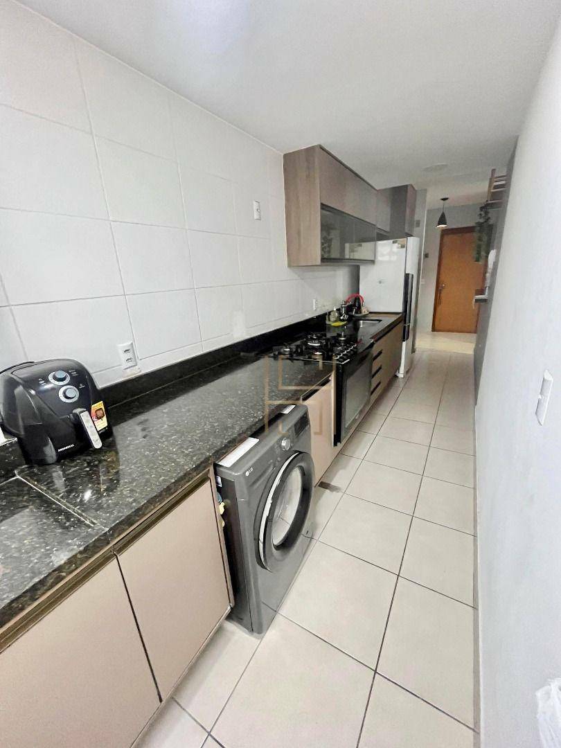 Apartamento à venda com 3 quartos, 1m² - Foto 9