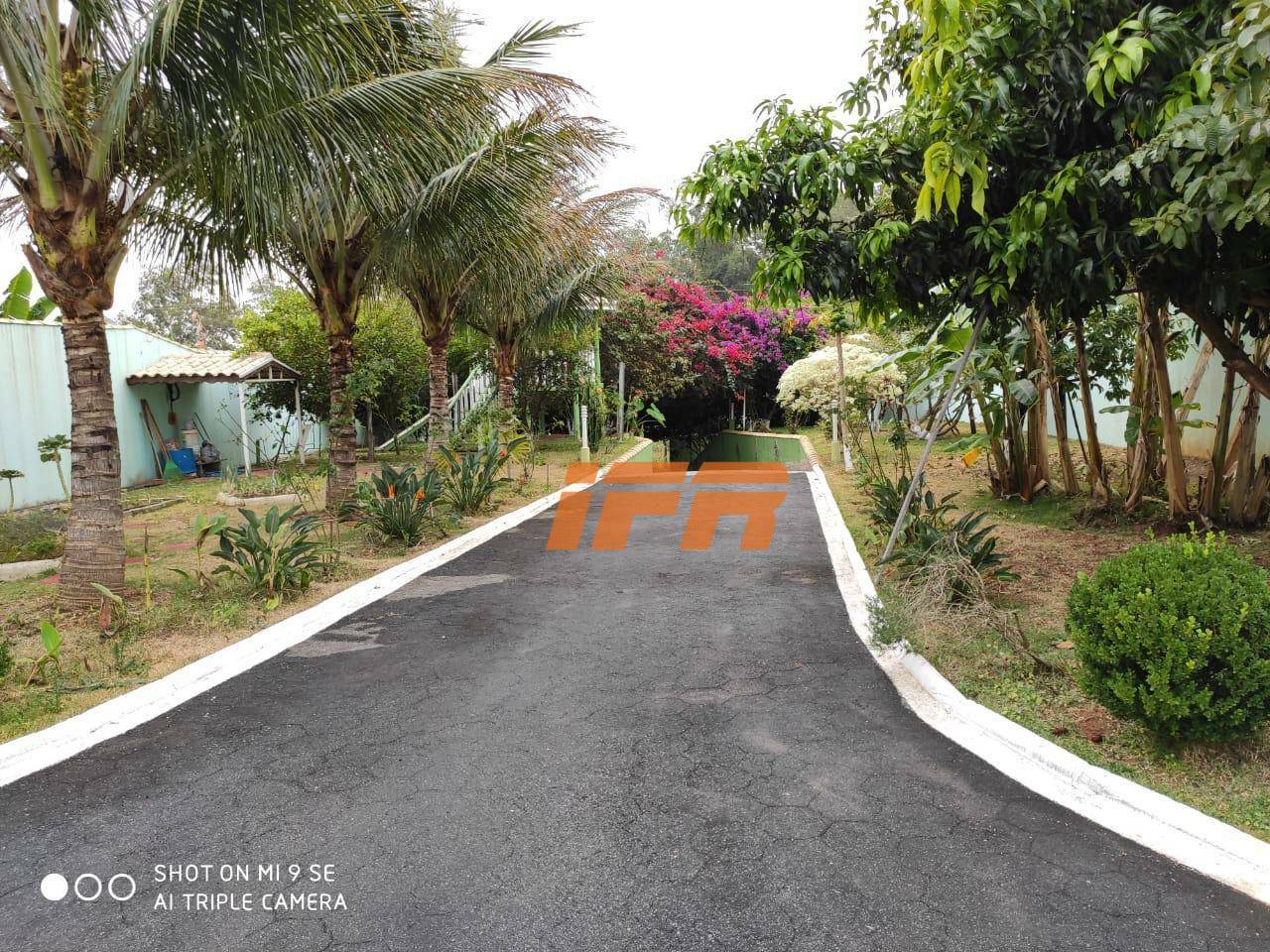 Chácara à venda com 2 quartos, 175m² - Foto 25