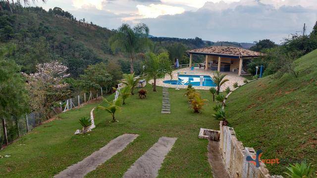 Chácara à venda com 3 quartos, 500m² - Foto 1