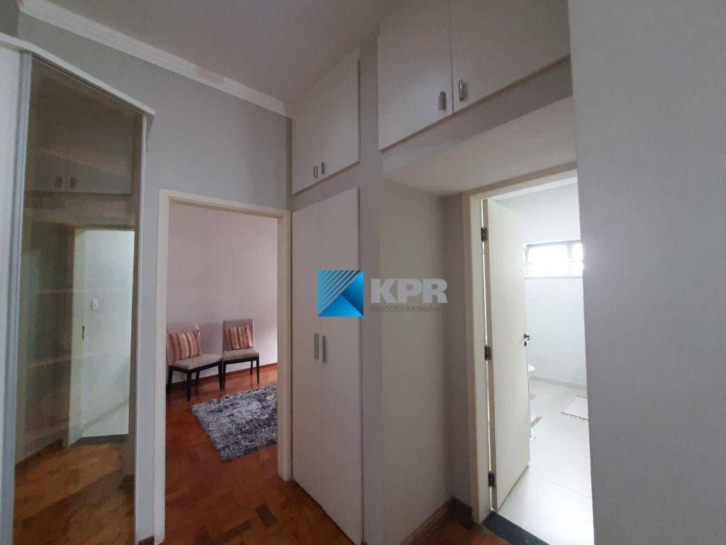 Casa à venda com 3 quartos, 224m² - Foto 18