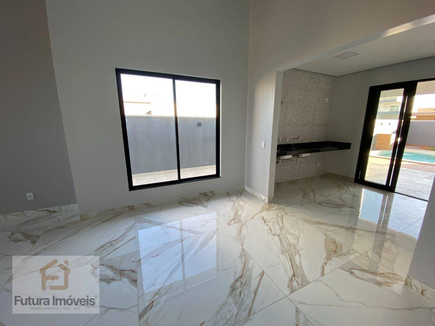 Casa à venda com 4 quartos, 209m² - Foto 7