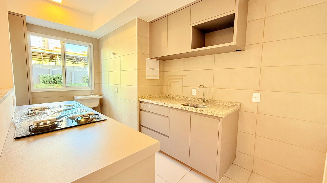 Apartamento para alugar com 2 quartos, 67m² - Foto 4