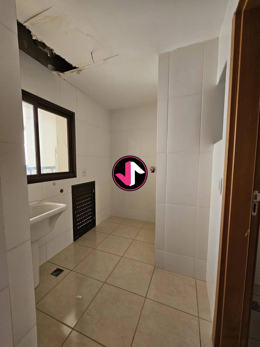Apartamento à venda com 3 quartos - Foto 3