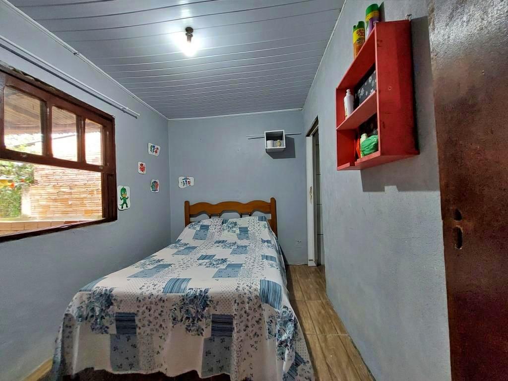 Casa à venda com 3 quartos, 95m² - Foto 11