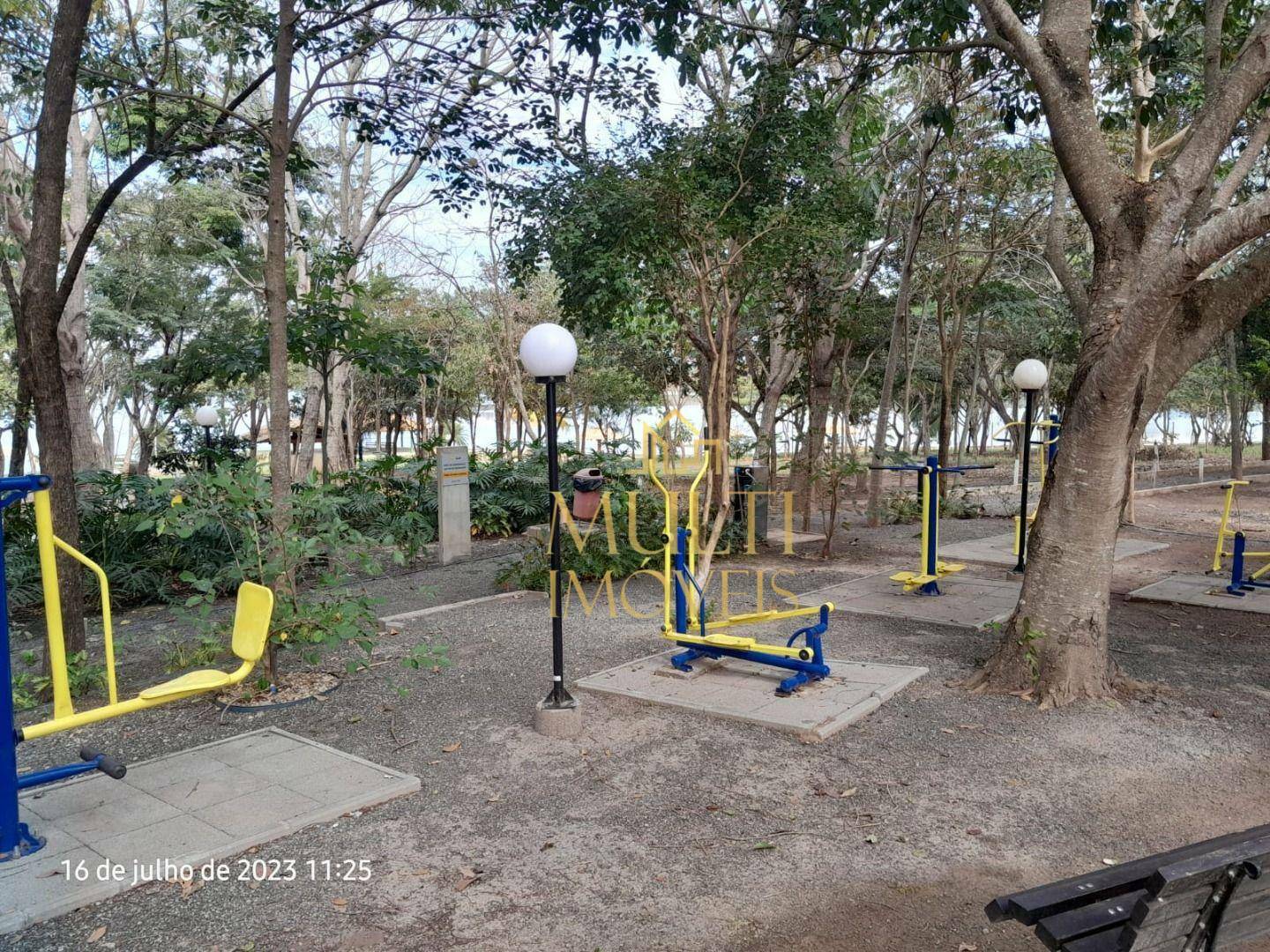 Chácara à venda com 3 quartos, 242m² - Foto 13