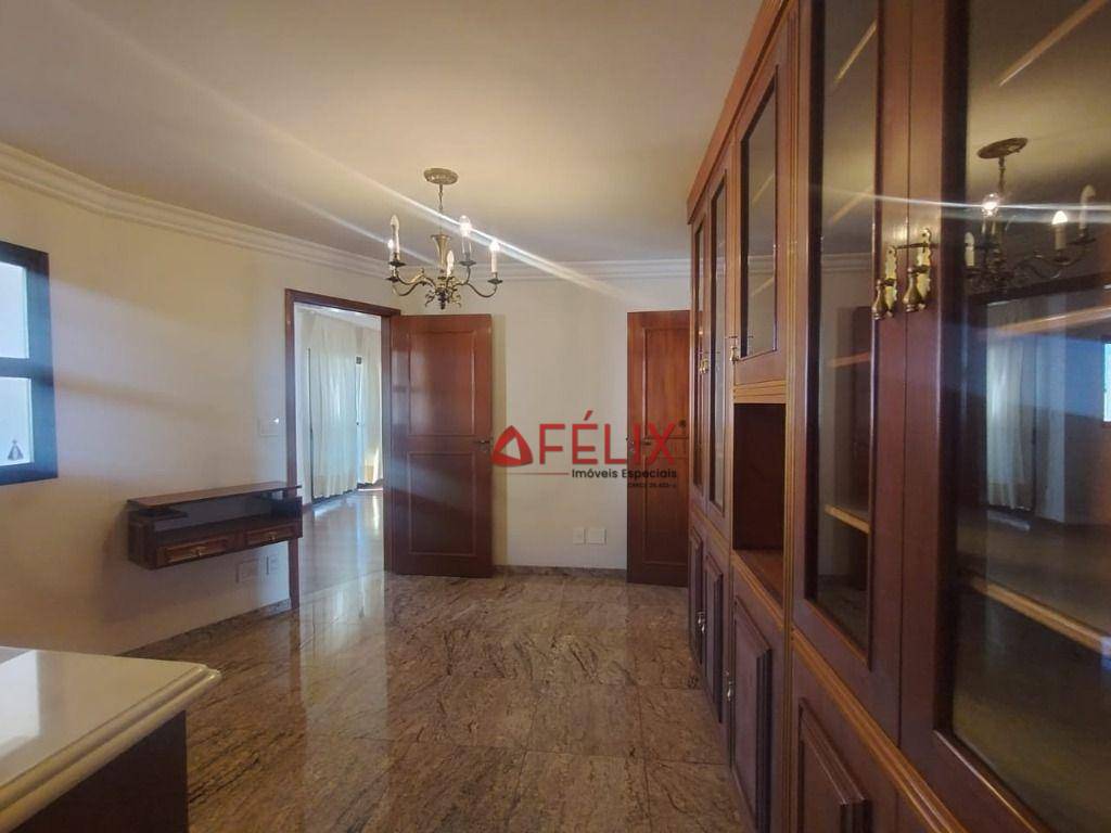 Apartamento para alugar com 4 quartos, 256m² - Foto 6