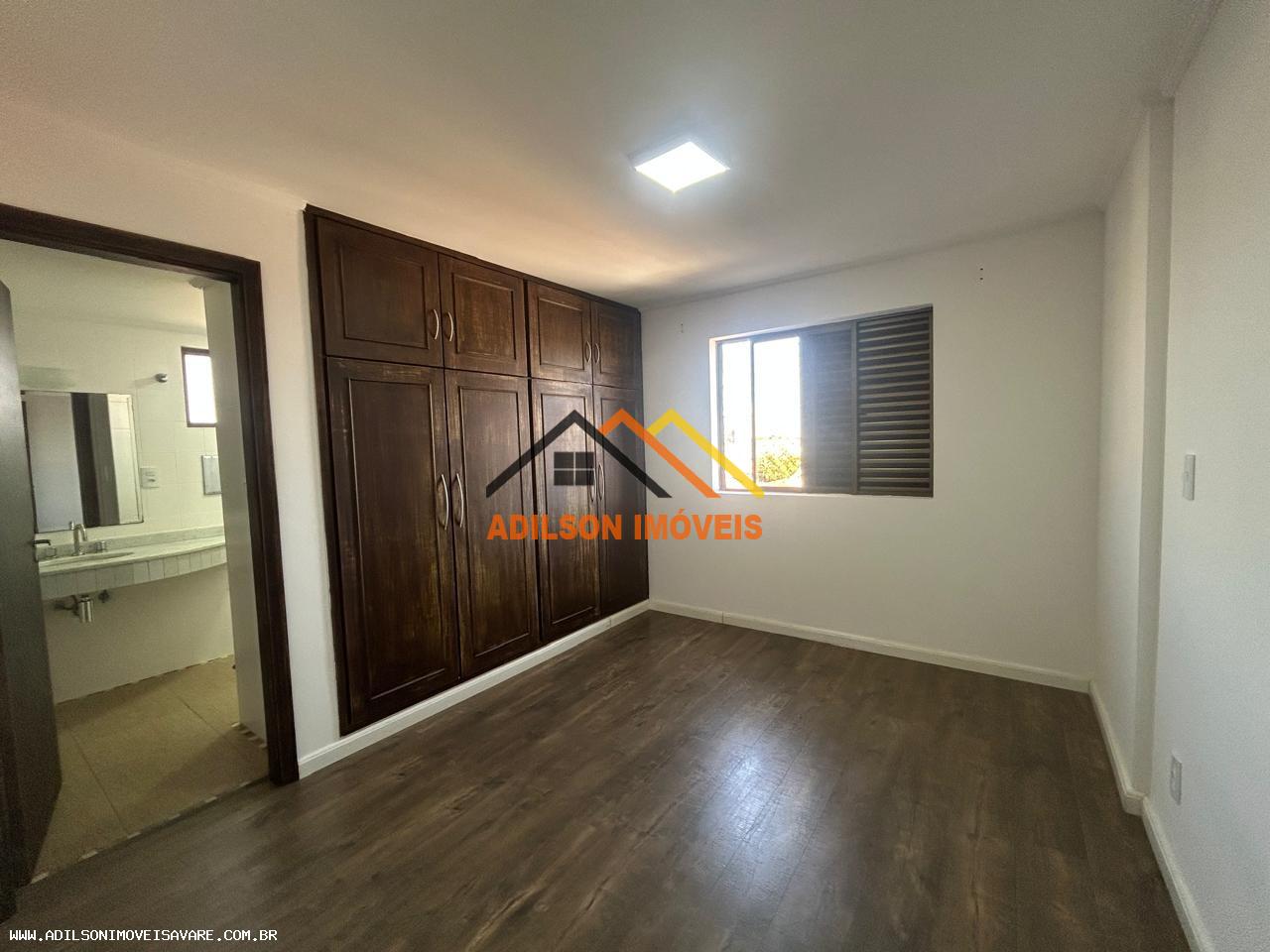 Apartamento à venda com 3 quartos, 118m² - Foto 4