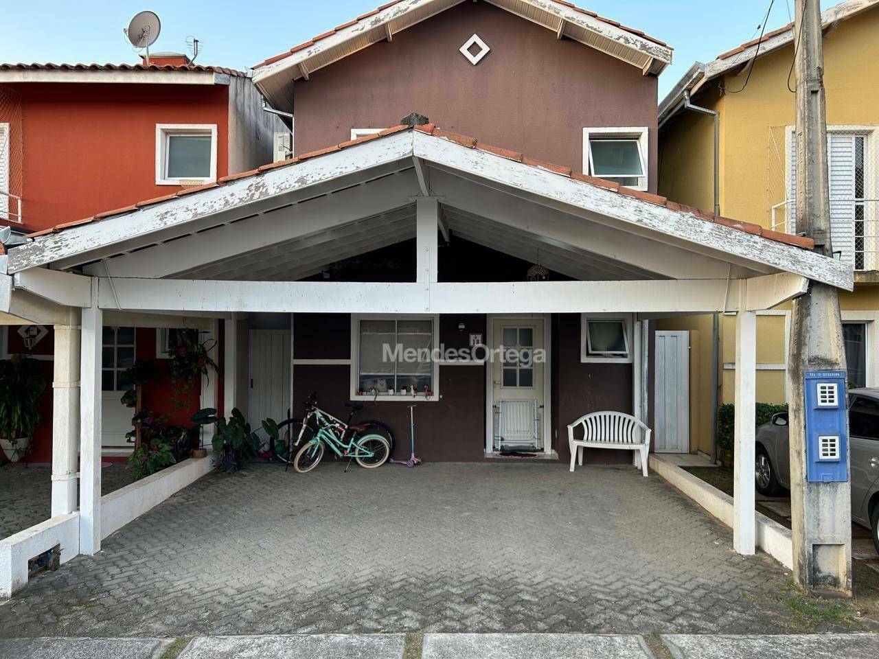 Casa de Condomínio à venda com 2 quartos, 145m² - Foto 4