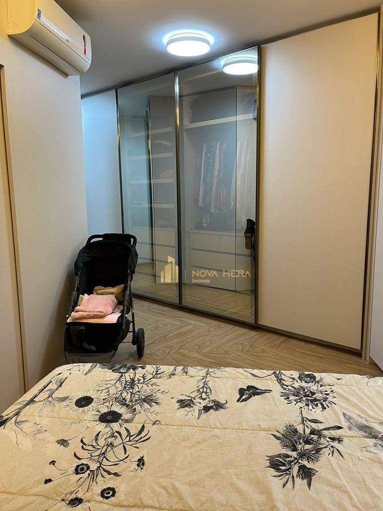 Casa de Condomínio à venda e aluguel com 4 quartos, 500m² - Foto 9