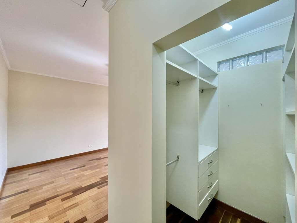 Sobrado à venda com 4 quartos, 311m² - Foto 22