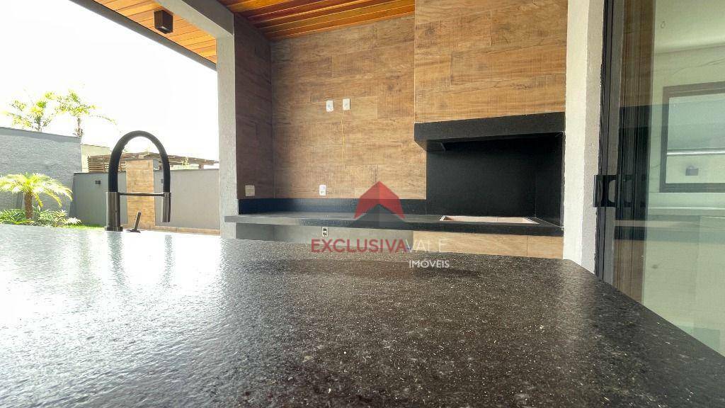 Casa de Condomínio à venda com 4 quartos, 350m² - Foto 21