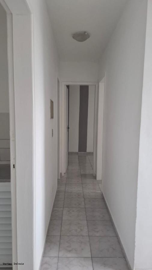 Apartamento à venda com 2 quartos - Foto 1