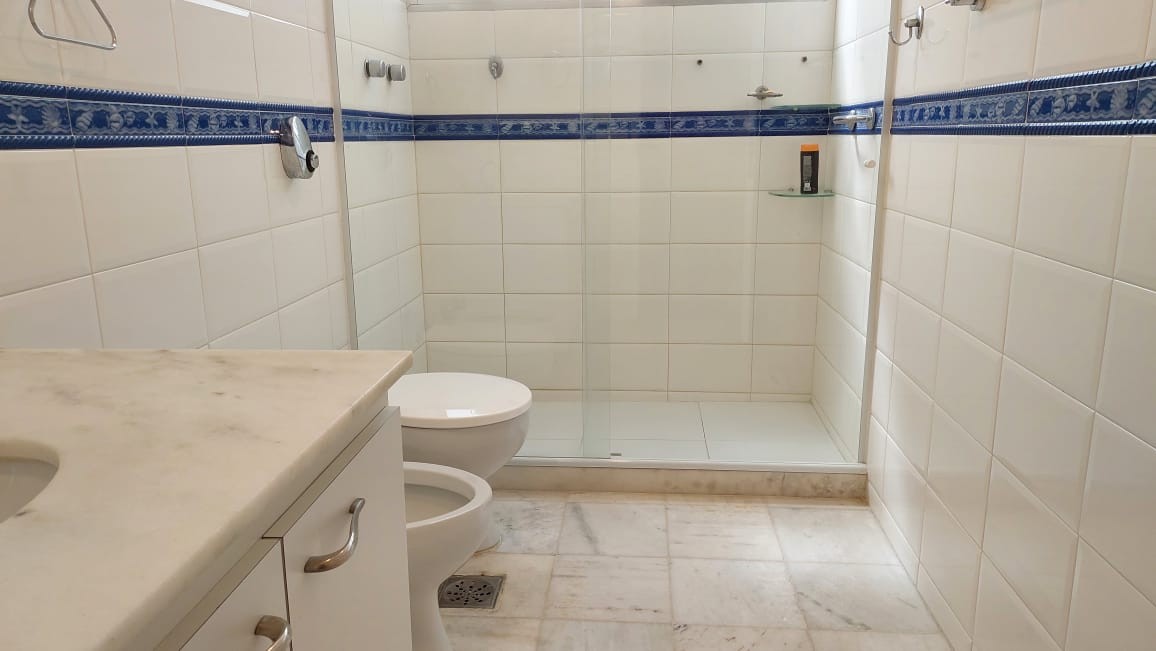 Apartamento à venda com 4 quartos, 160m² - Foto 22