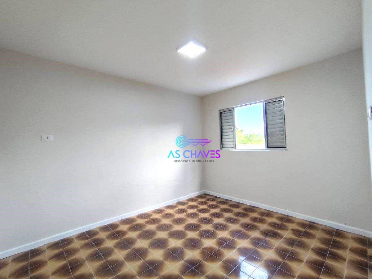 Casa à venda com 2 quartos, 190m² - Foto 13