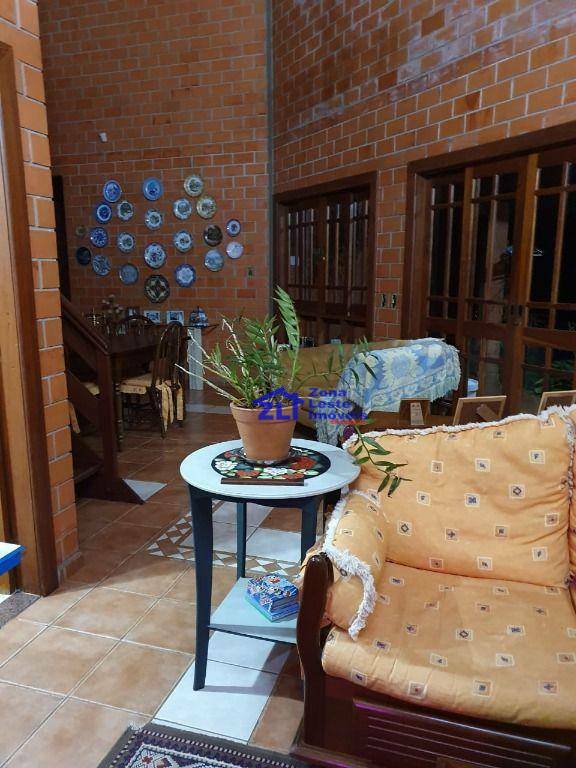 Chácara à venda com 6 quartos, 300m² - Foto 7