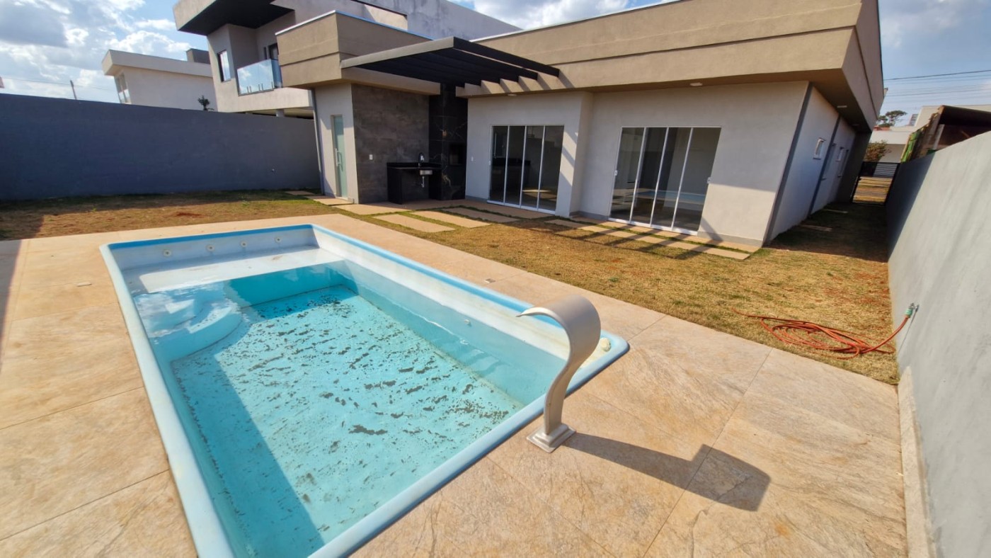 Casa de Condomínio para alugar com 3 quartos, 220m² - Foto 5