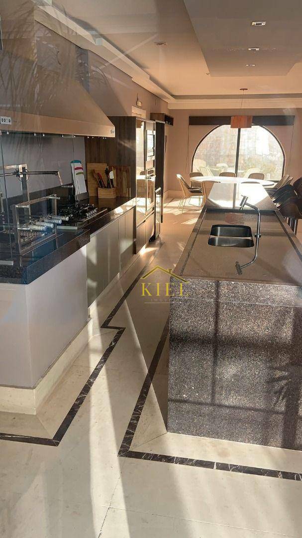 Apartamento para alugar com 3 quartos, 214m² - Foto 20