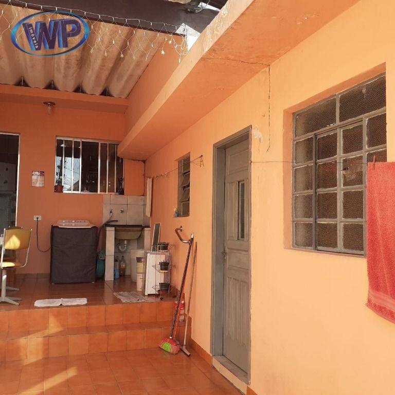 Casa à venda com 2 quartos, 178m² - Foto 25