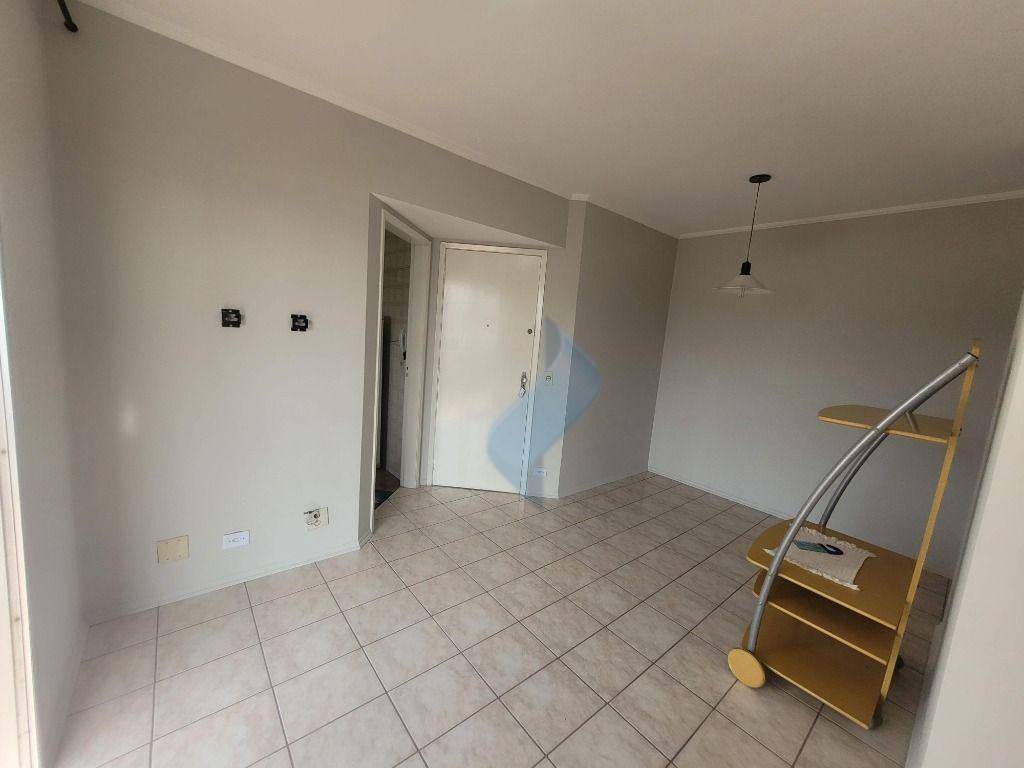 Apartamento para alugar com 1 quarto, 58m² - Foto 6
