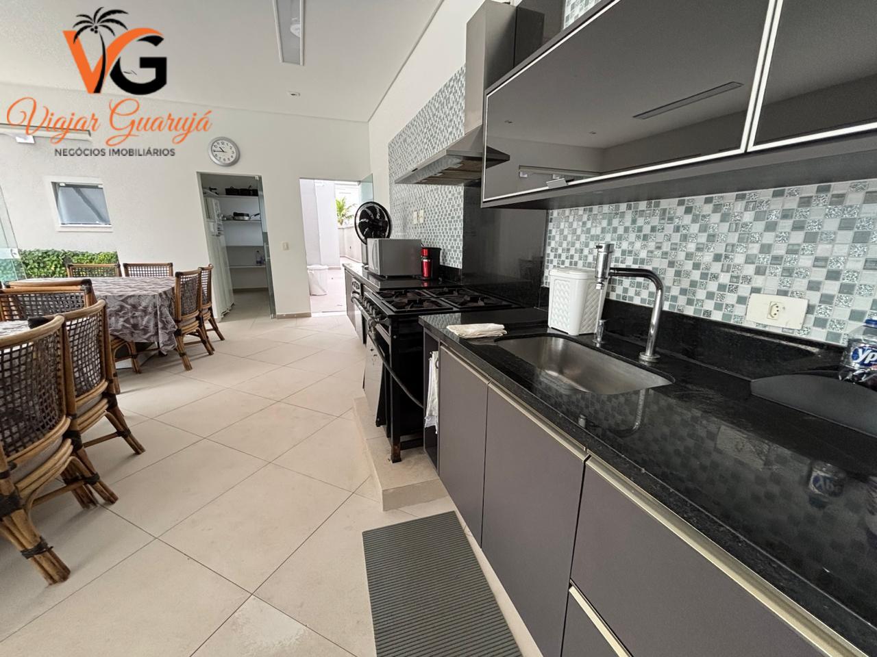 Casa à venda com 5 quartos, 310m² - Foto 21