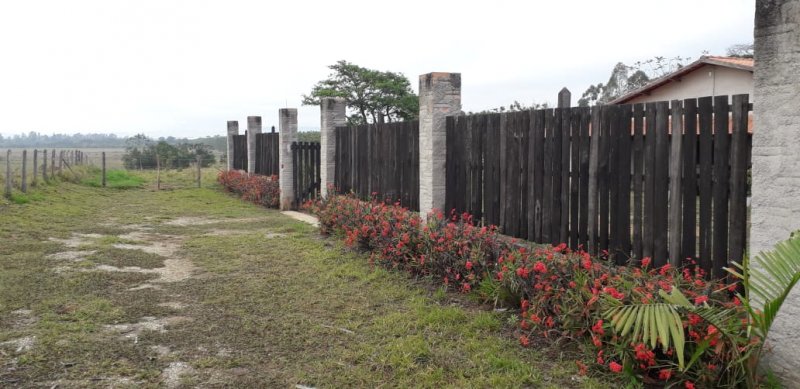 Chácara à venda com 2 quartos, 120m² - Foto 10