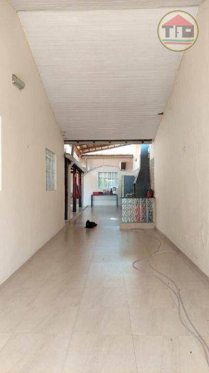 Casa à venda com 4 quartos, 312M2 - Foto 3