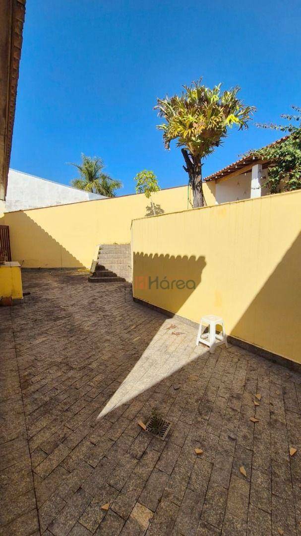 Casa para alugar com 2 quartos, 194m² - Foto 24