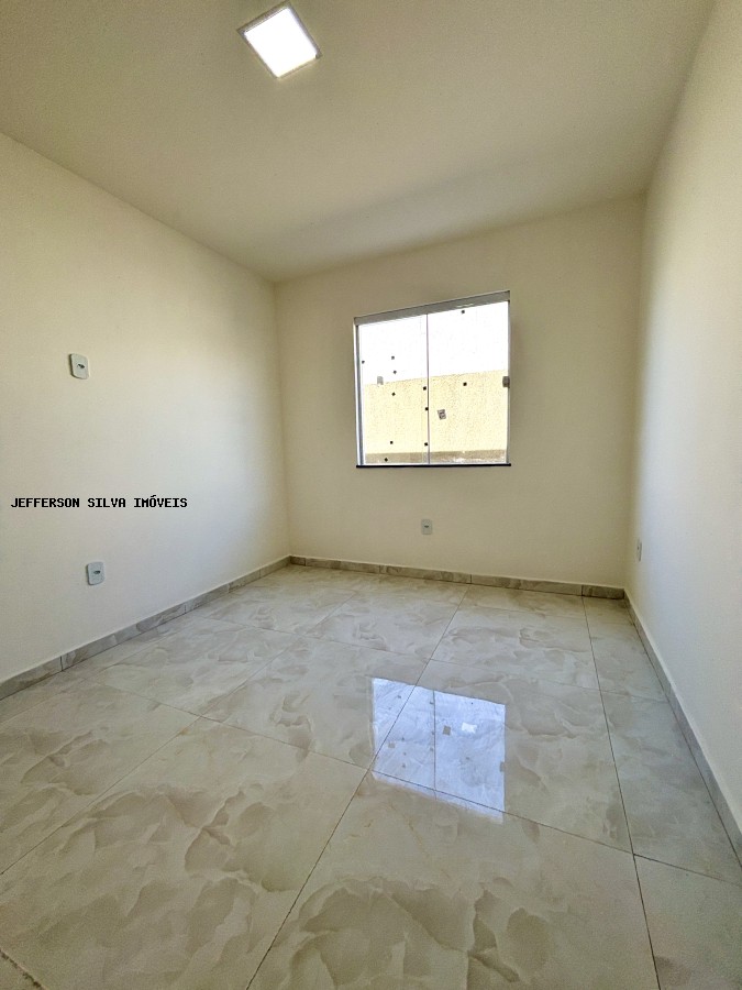 Casa à venda com 2 quartos, 6m² - Foto 12