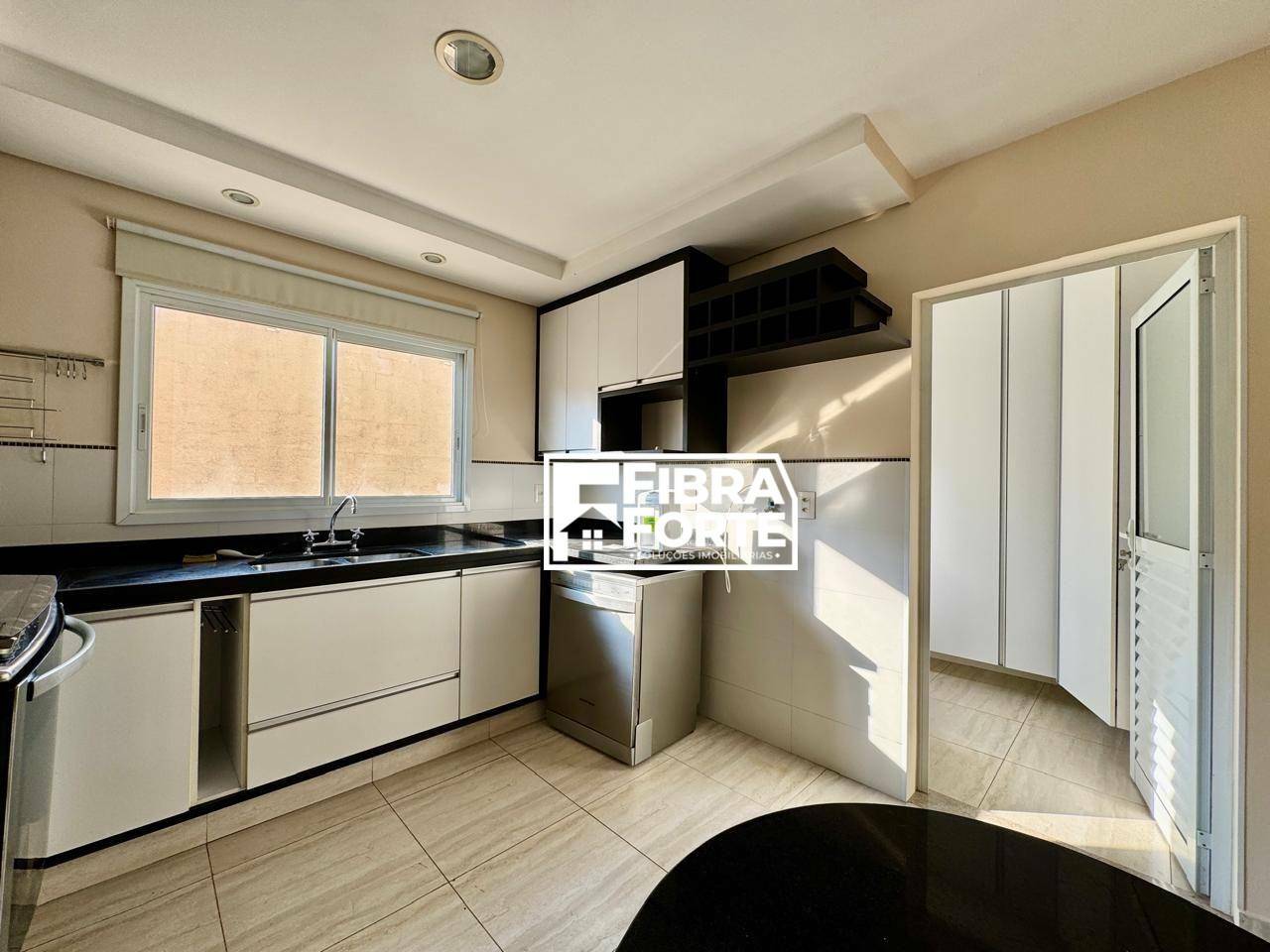 Casa de Condomínio à venda com 3 quartos, 220m² - Foto 6