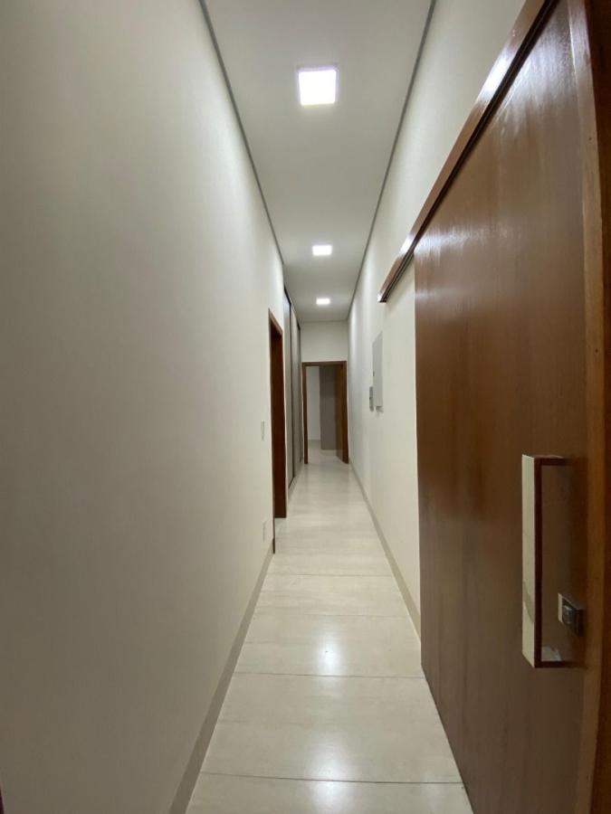 Casa à venda com 3 quartos, 257m² - Foto 8