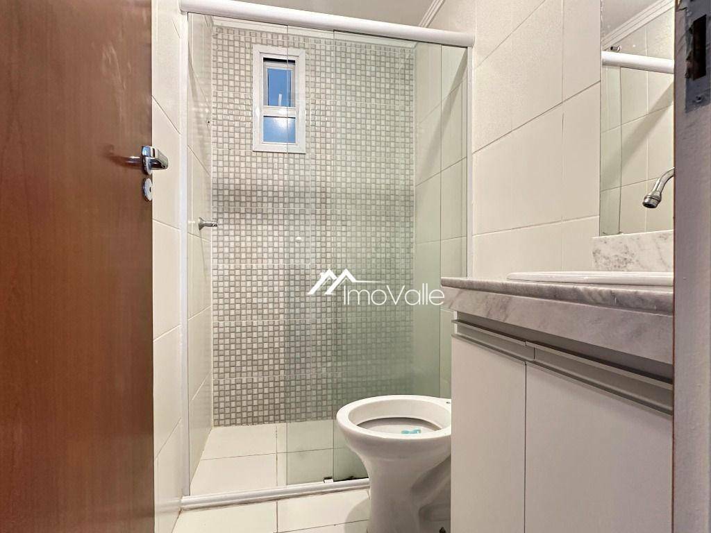 Apartamento para alugar com 3 quartos, 66m² - Foto 9
