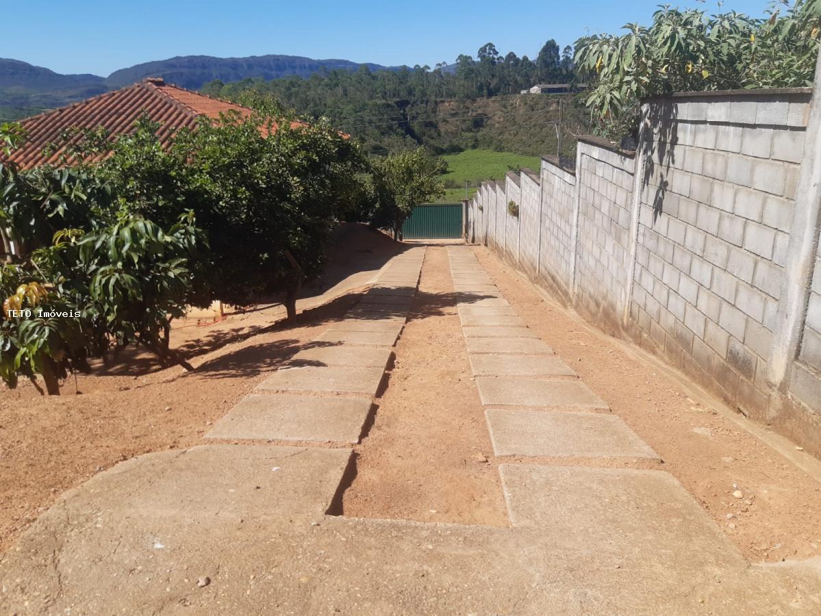 Sítio à venda com 2 quartos, 1000m² - Foto 18