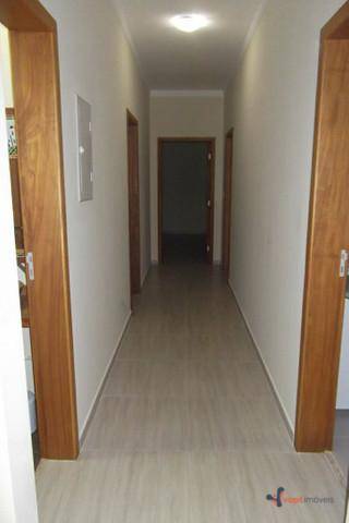 Casa de Condomínio à venda com 5 quartos, 210m² - Foto 6