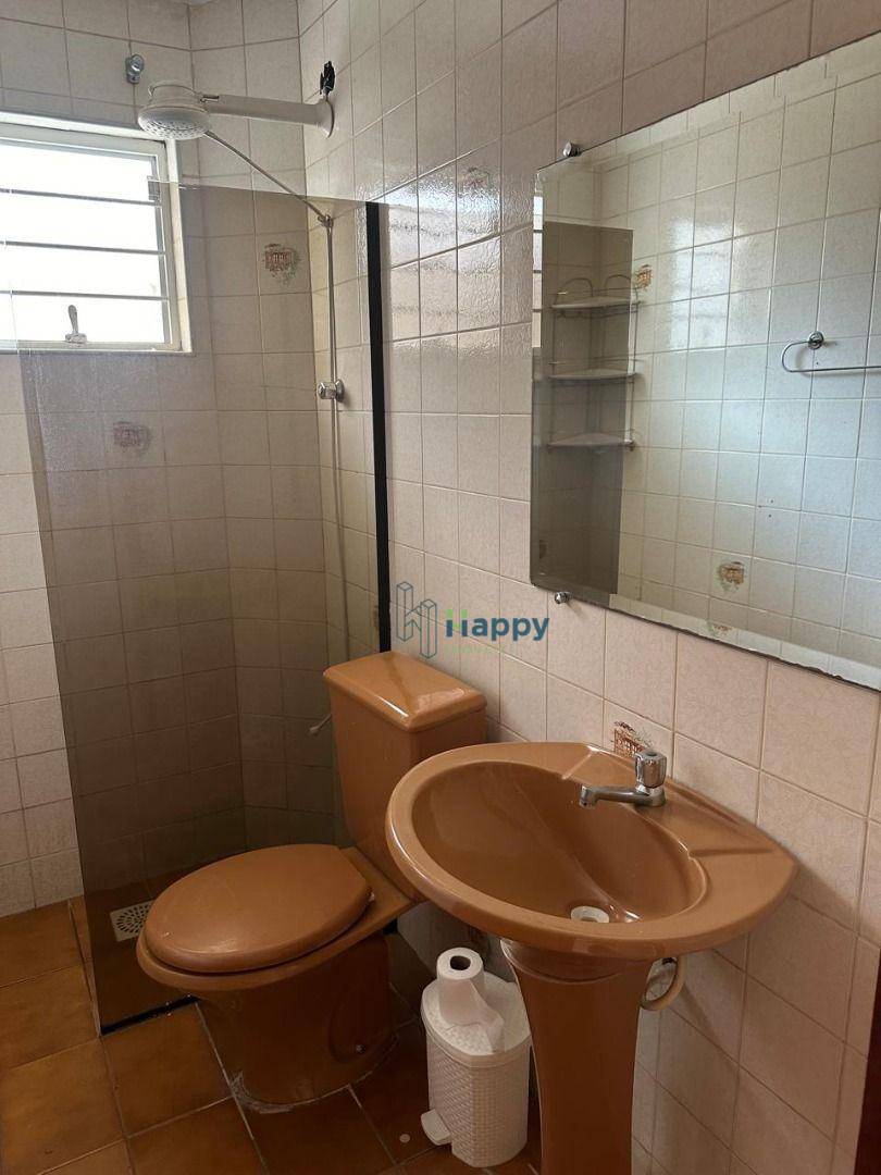 Casa para alugar com 2 quartos, 150m² - Foto 11