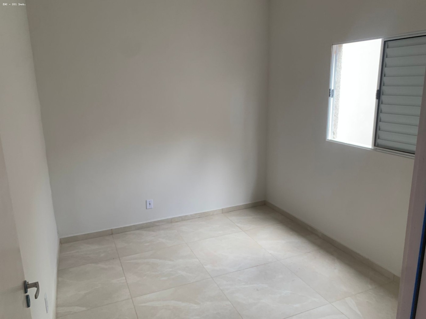 Casa à venda com 2 quartos, 67m² - Foto 7
