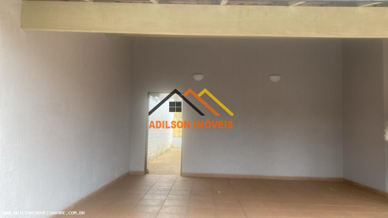 Casa à venda com 3 quartos, 160m² - Foto 3