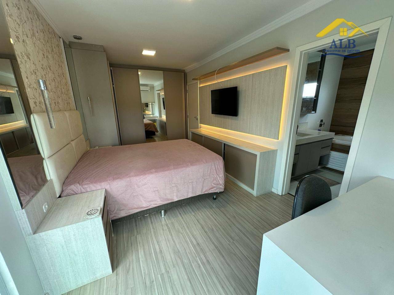 Sobrado à venda com 3 quartos, 220m² - Foto 21