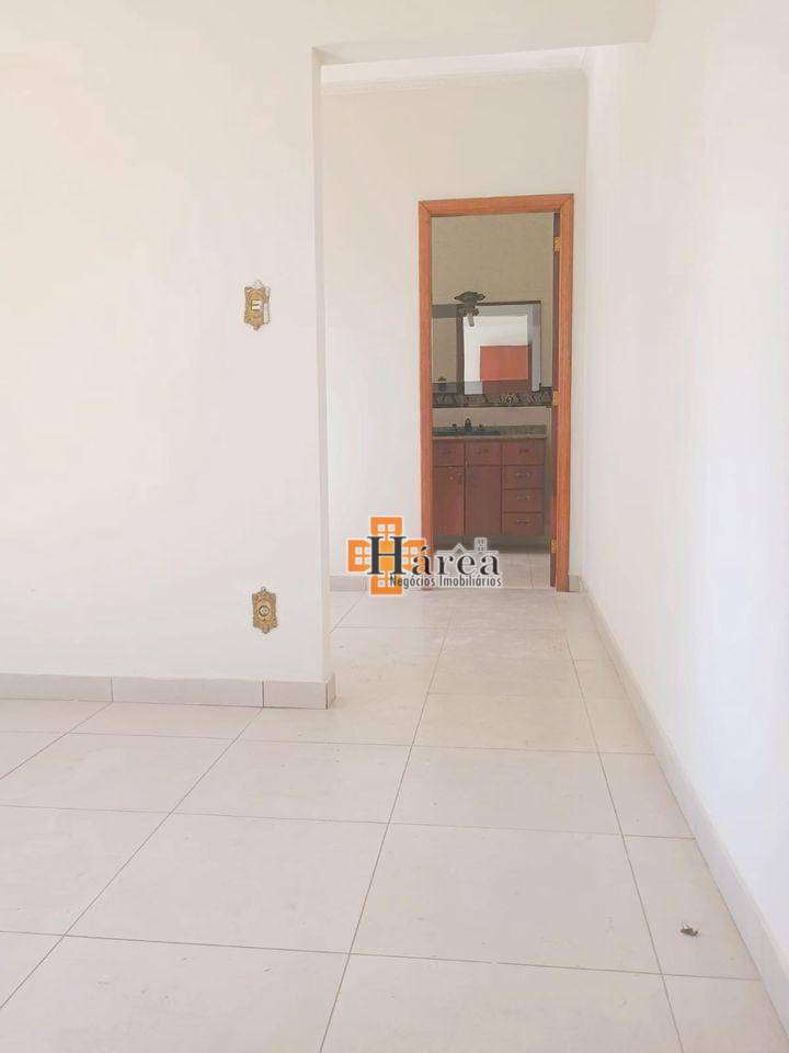 Casa para alugar com 3 quartos, 325m² - Foto 12