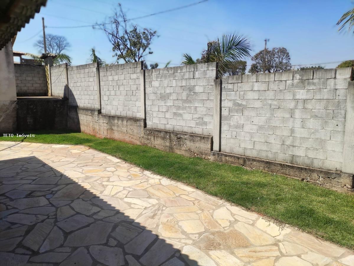 Sítio à venda com 3 quartos, 1500m² - Foto 32