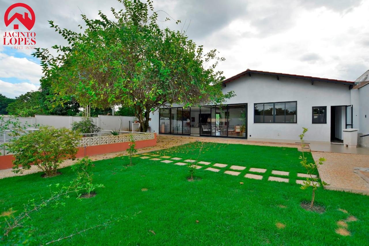 Casa de Condomínio à venda com 3 quartos, 300m² - Foto 4