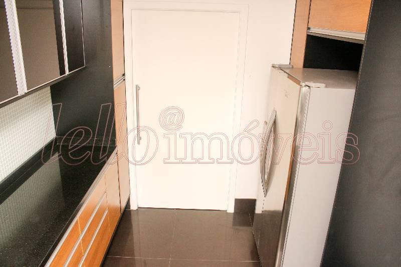 Apartamento para alugar com 2 quartos, 198m² - Foto 11
