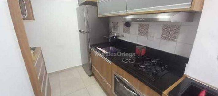 Apartamento à venda com 3 quartos, 123m² - Foto 11