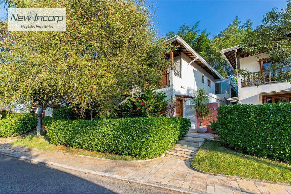 Casa de Condomínio à venda com 3 quartos, 220m² - Foto 1