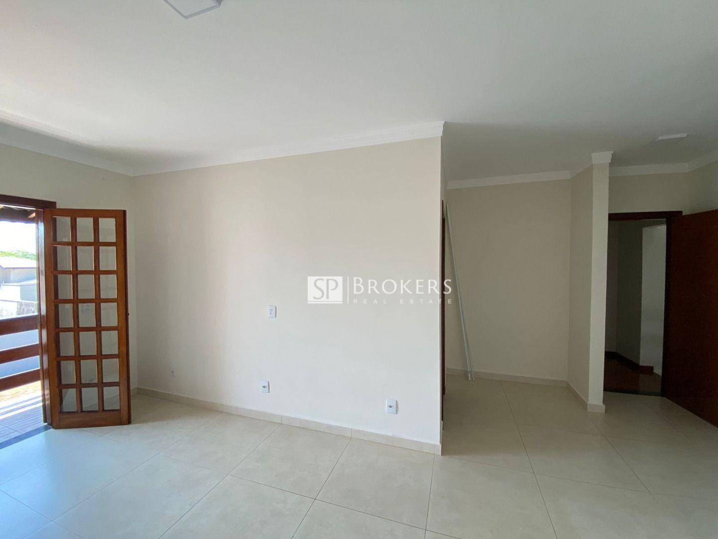 Casa para alugar com 4 quartos, 300m² - Foto 23