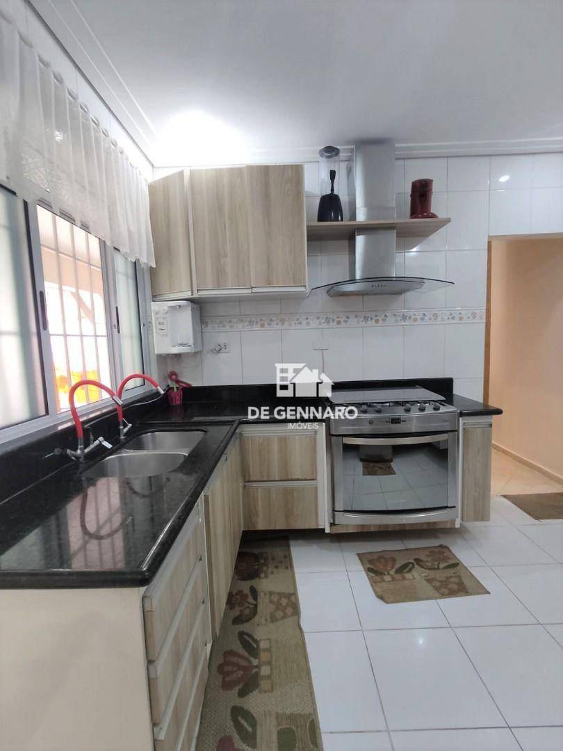 Casa de Condomínio para alugar com 3 quartos, 180m² - Foto 42