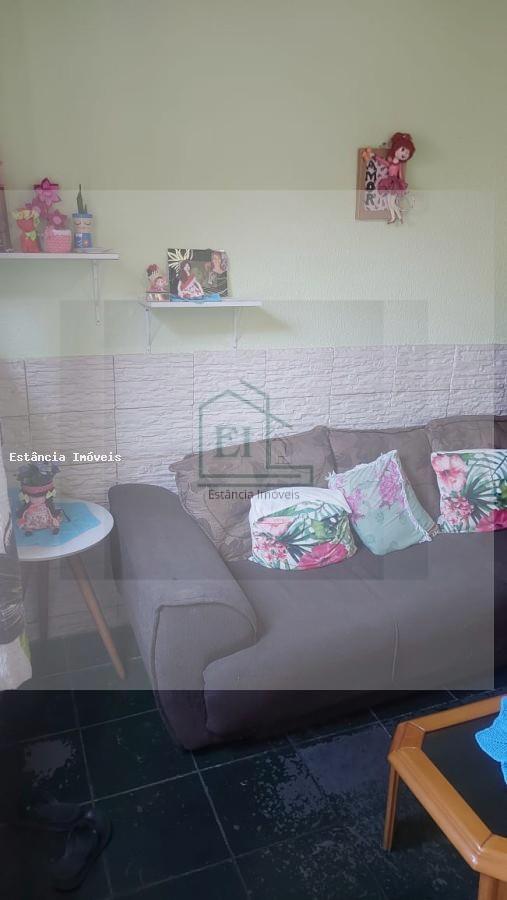 Casa à venda com 2 quartos, 65m² - Foto 4